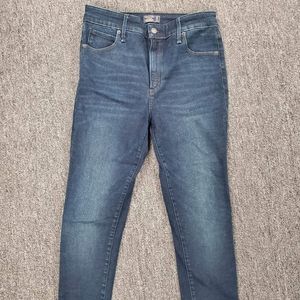 Abercrombie and Fitch Simone high rise skinny jeans, size 6, 28, mint